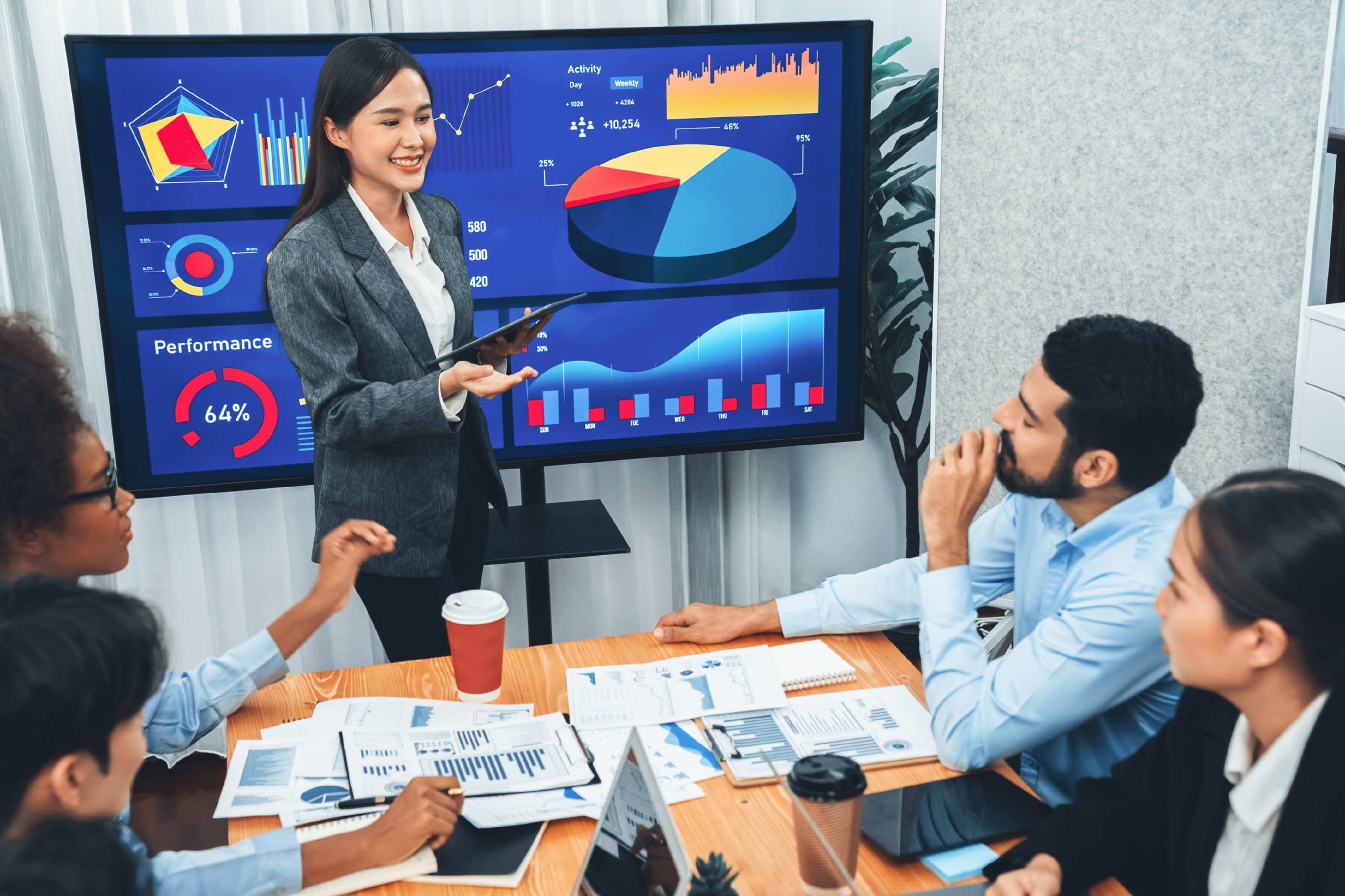 Data Intelligence & Visual Strategy